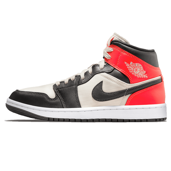 Air Jordan 1 Mid SE Wmns 'Newsprint'