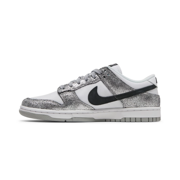Nike Dunk Low Wmns 'Golden Gals'